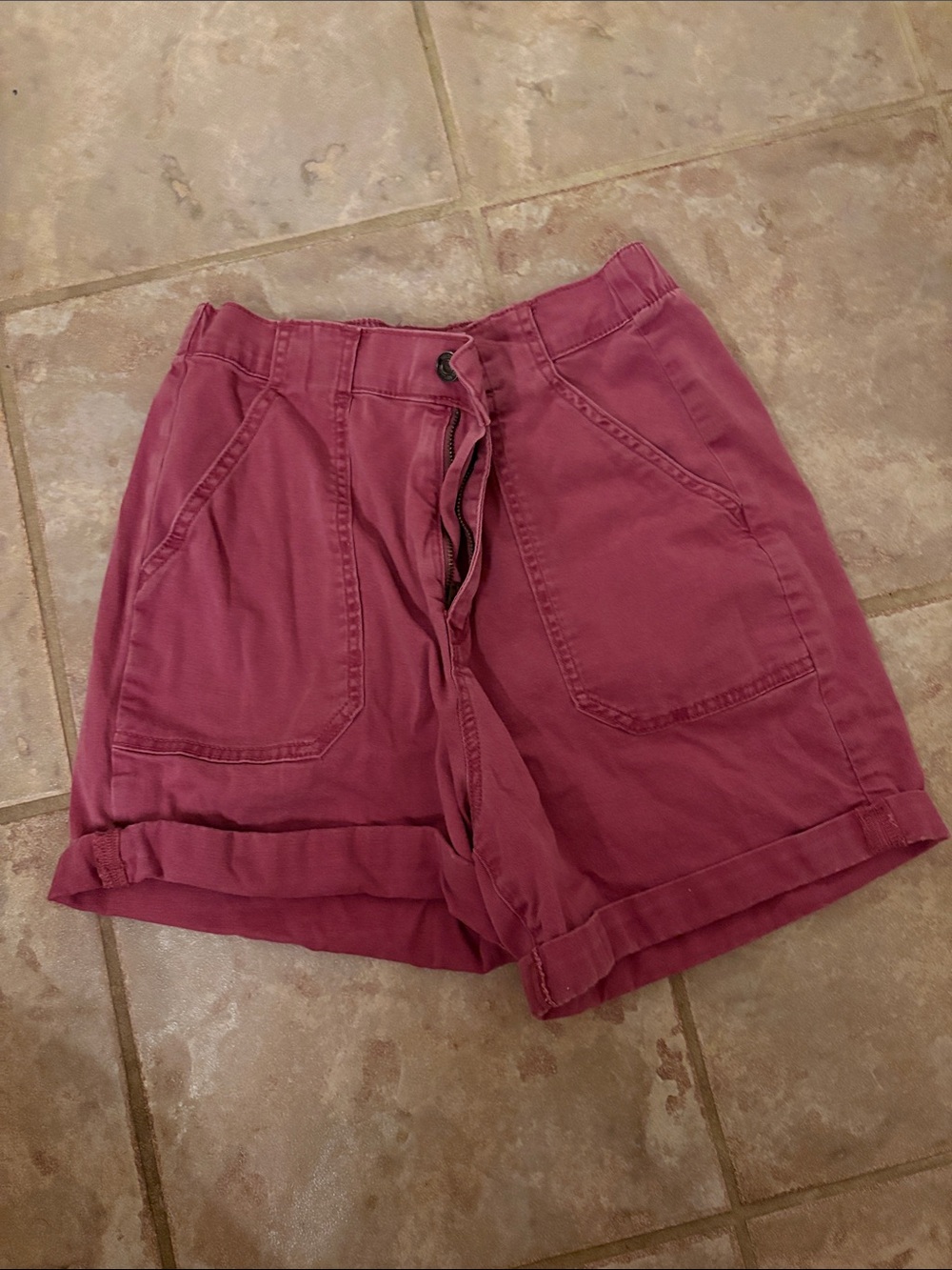 Gloria Vanderbilt High-Waist Shorts in Mauve